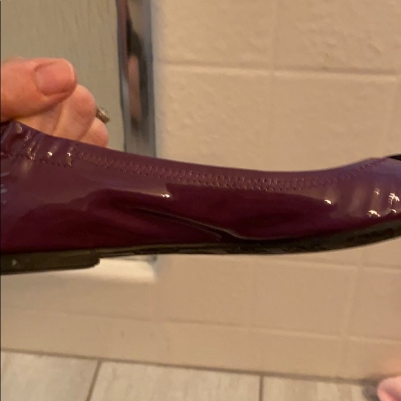 Tory Burch leather reva flats - Picture 7 of 8